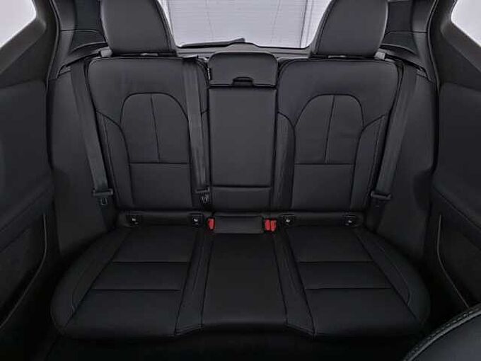 Volvo XC40 Plus Dark B4 18''LM Pano 360kam ACC DAB Harman LED Thors Hammer