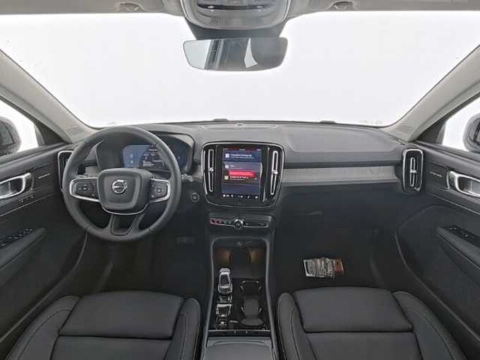 Volvo XC40 Plus Dark B4 18''LM Pano 360kam ACC DAB Harman LED Thors Hammer