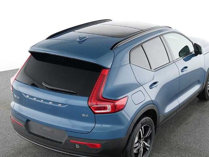 Volvo XC40 Plus Dark B4 18''LM Pano 360kam ACC DAB Harman LED Thors Hammer