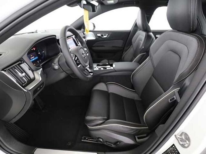 Volvo S60 Ultimate Dark T8 19''LM B&W 360kam eStandhz DAB ACC BLIS