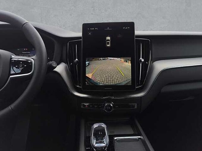 Volvo XC60 B5 Benzin GEWERBE-BOOSTER AWD Plus Black Edition Nappa Luft-FW B&W