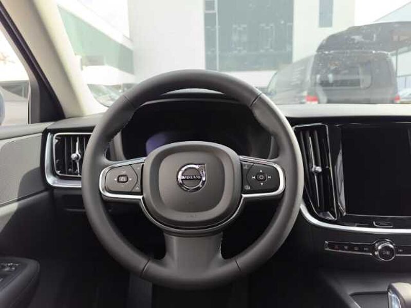 Volvo V60 Core B4 Diesel Navi digitales Cockpit Memory Sitze Soundsystem LED Blendfrei Core B4 Diesel Navi digitales Cockpit Memory Sitze Soundsystem LED Blendfreies F