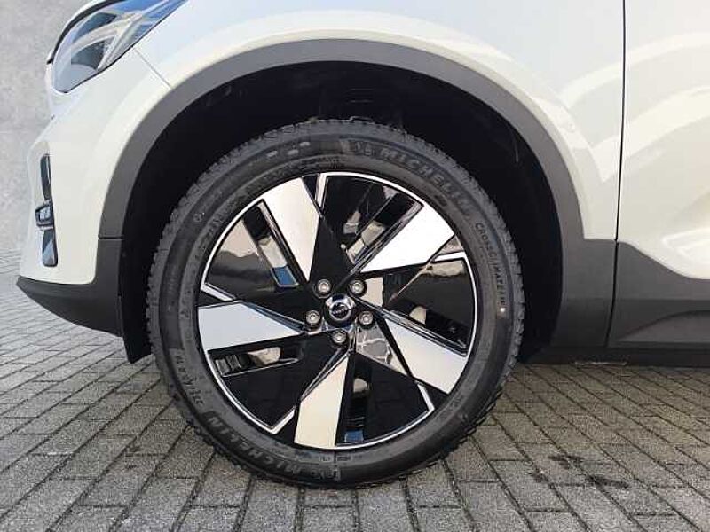 Volvo XC40 Volvo Plus Pure Electric RWD Single Motor  Android Automotive Volvo Plus Recharge Pure Electric StandHZG Navi Leder digitales Cockpit Memory S