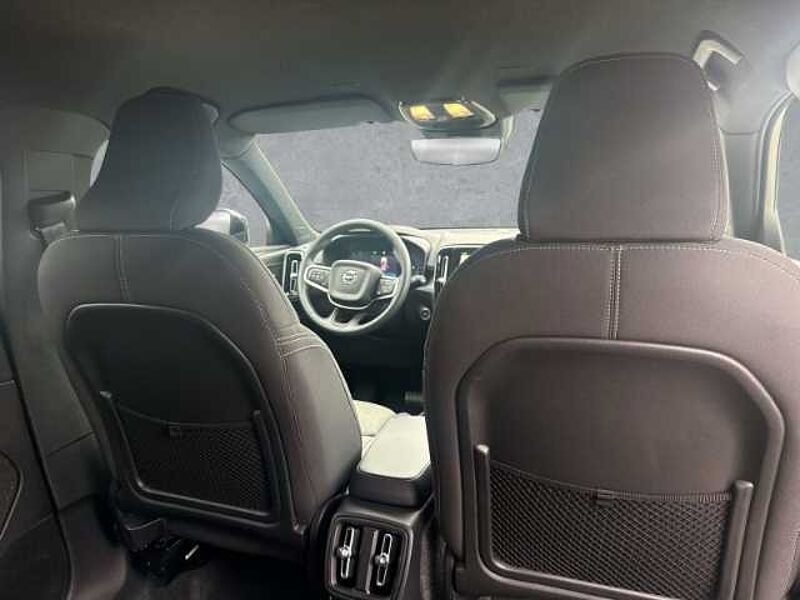 Volvo XC40 Plus BLACK EDITION LED Thors DAB Harman 360 Kamera Sportpaket Navi Digitale