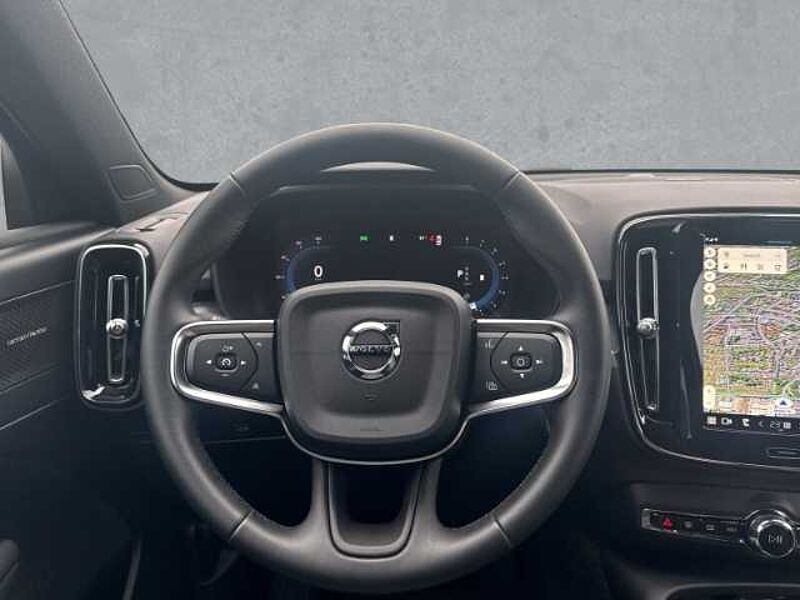 Volvo XC40 Plus BLACK EDITION LED Thors DAB Harman 360 Kamera Sportpaket Navi Digitale