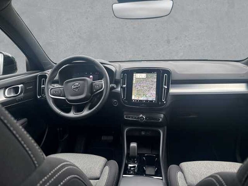 Volvo XC40 Plus BLACK EDITION LED Thors DAB Harman 360 Kamera Sportpaket Navi Digitale