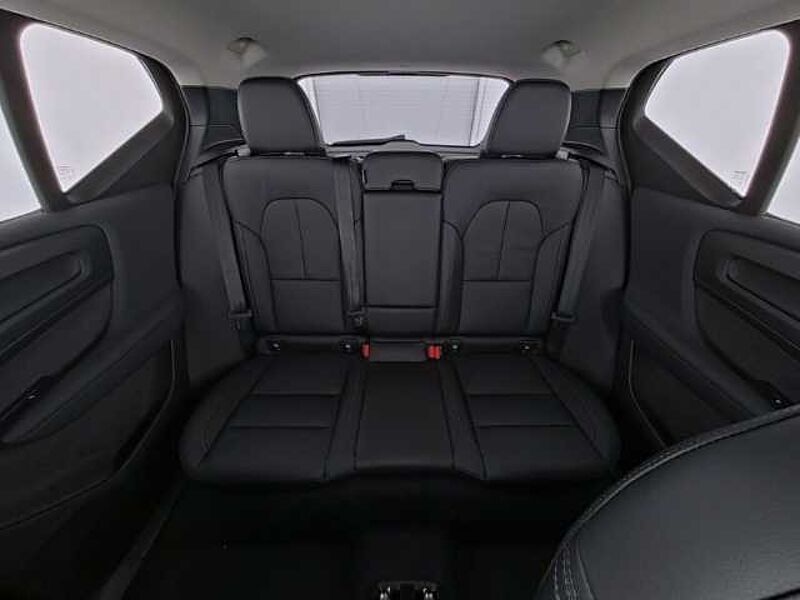 Volvo XC40 Plus Dark B4 18''LM Pano 360kam ACC DAB Harman LED Thors Hammer