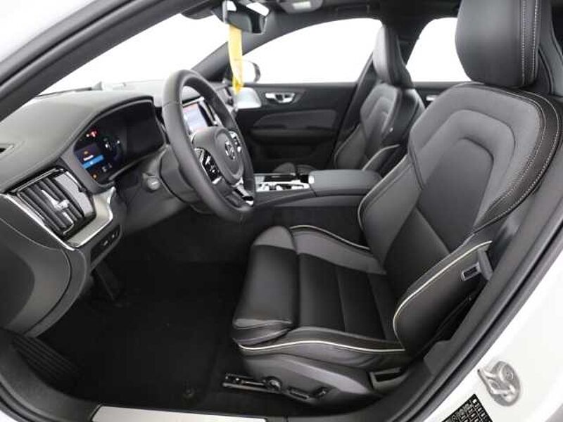 Volvo S60 Ultimate Dark T8 19''LM B&W 360kam eStandhz DAB ACC BLIS