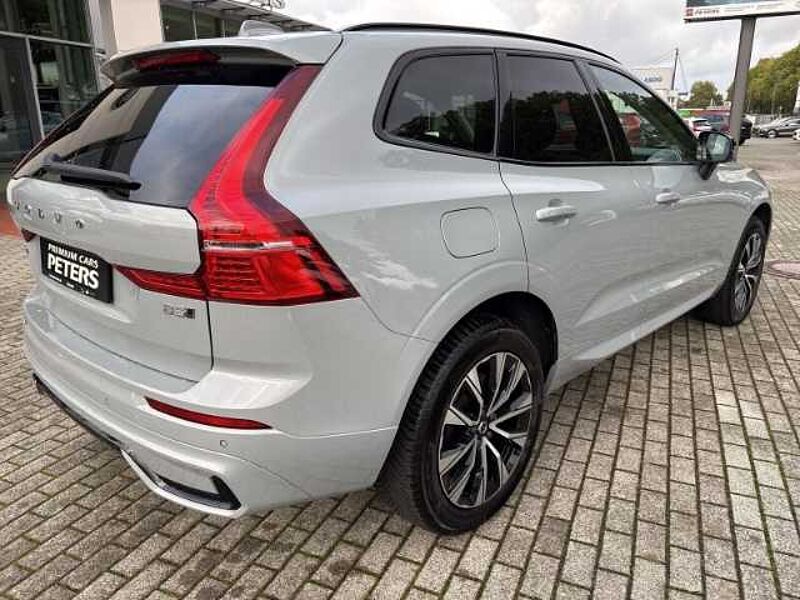 Volvo XC60 Plus Dark B5 19''LM ACC BLIS Harman DAB ActiveHigh Beam