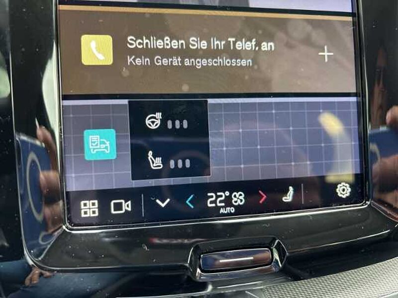 Volvo XC60 Plus Dark B5 19''LM ACC BLIS Harman DAB ActiveHigh Beam