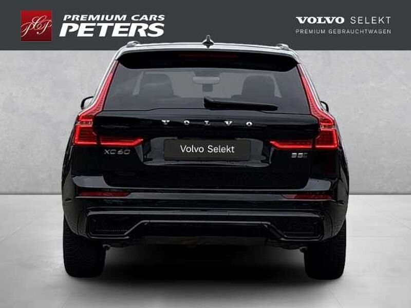 Volvo XC60 Plus Dark B5 19''LM ACC BLIS Harman DAB ActiveHigh Beam