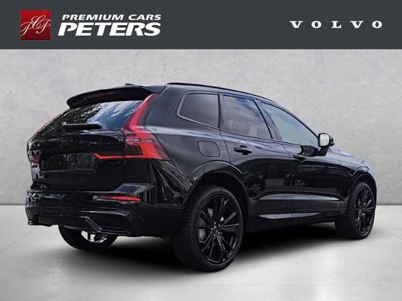 Volvo XC60 B5 Benzin AWD Plus Black Edition Nappa Luft-FW B&W