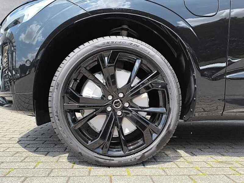 Volvo XC60 T8 Plus Black Edition  Plug-In Hybrid AWD Pano HUD