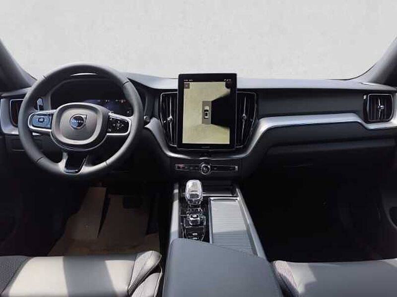 Volvo XC60 T8 Plus Black Edition Recharge Plug-In Hybrid AWD Pano HUD