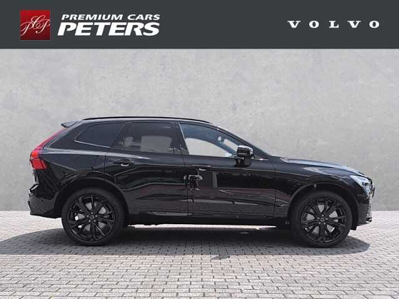 Volvo XC60 T8 Plus Black Edition Recharge Plug-In Hybrid AWD Pano HUD