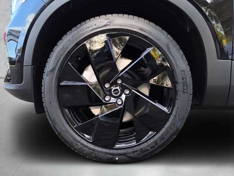Volvo XC40 B4 Benzin Plus Black Edition 2WD 20 Zoll Räder 360GRAD Kamera
