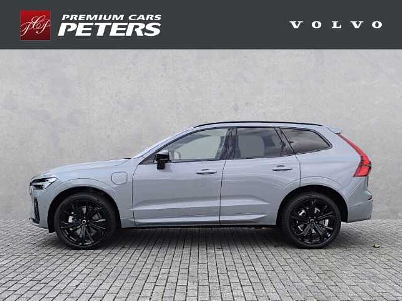 Volvo XC60 T8 Plus Black Edition Recharge Plug-In Hybrid AWD HUD Pano