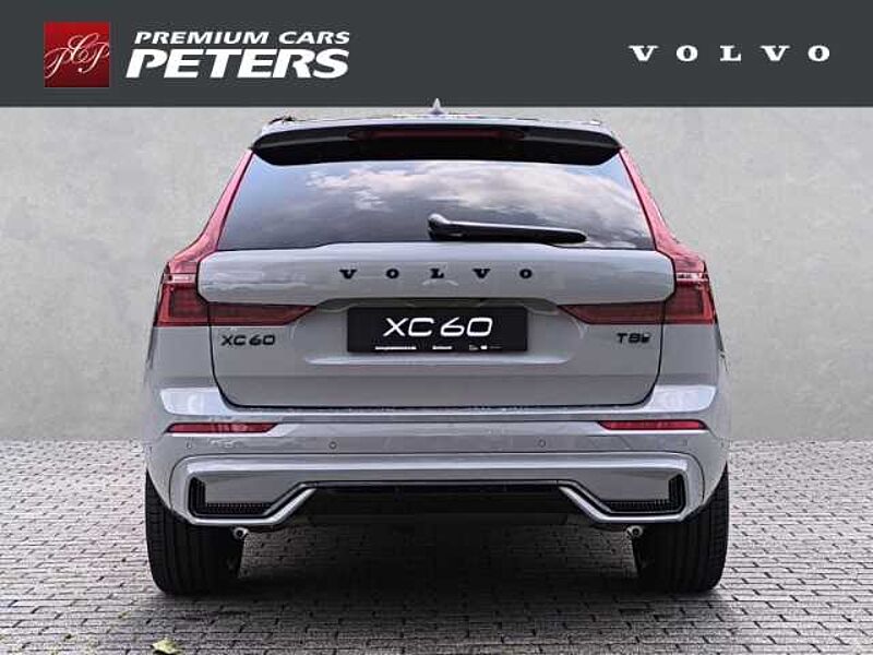 Volvo XC60 T8 Plus Black Edition Recharge Plug-In Hybrid AWD HUD Pano